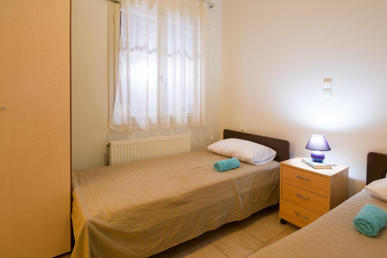 Straight To The Lake View Apartments Agios Nikolaos Exterior foto